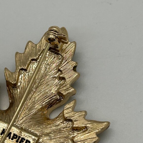 Napier Vintage Brooch Gold-Tone Maple Leaf Pin Costume Jewelry Elegant Design - Picture 8 of 12